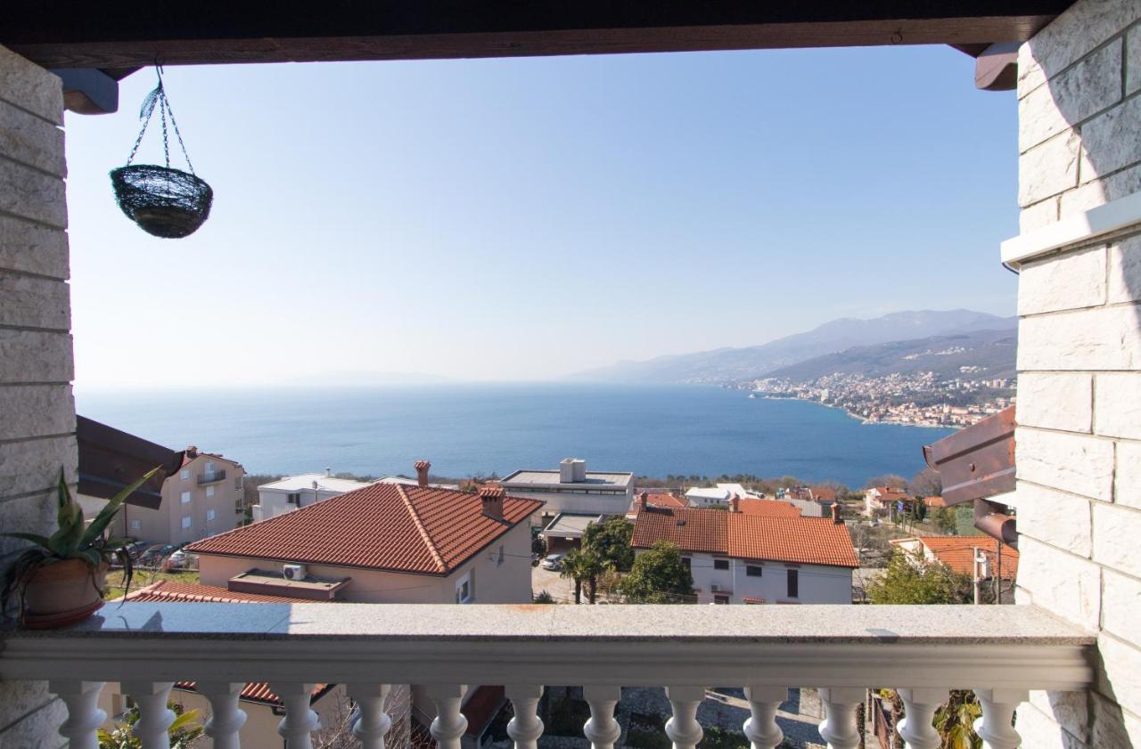 Villa Giani Apartments With Swimming Pool Opatija Bagian luar foto