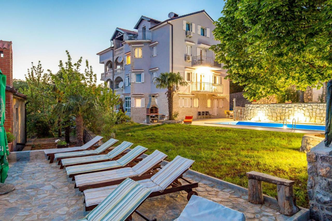 Villa Giani Apartments With Swimming Pool Opatija Bagian luar foto